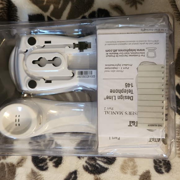 AT&T Design Line Telephone - NIB - Picture 6 of 7